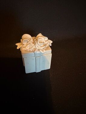 Ceramic Flower Trinket Box White Square Romantic Matte Finish